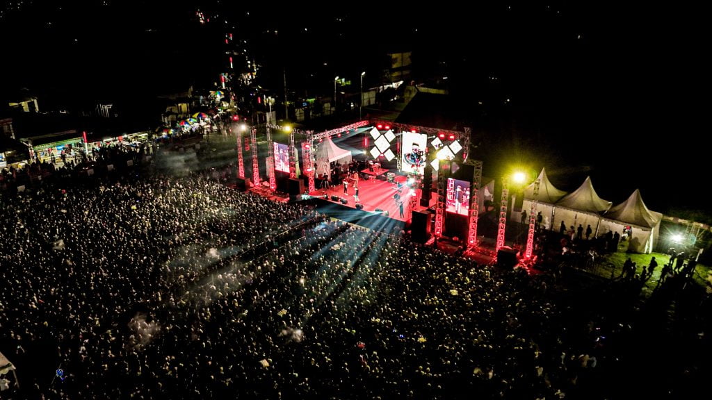 IMG-20231220-WA0011-1024x576 Edi-Rendi Kompak Hadiri K-Fest, Puluhan Ribu Pengunjung Terhipnotis Lagu-lagu Hits Denny Caknan
