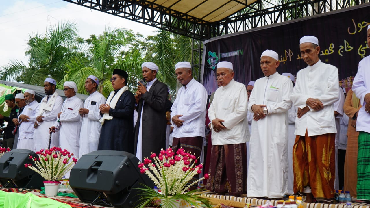 Rendi Solihin Hadiri Haul Datu Syekh Abu Tholhah, Anggap Sebagai Panggilan Hati