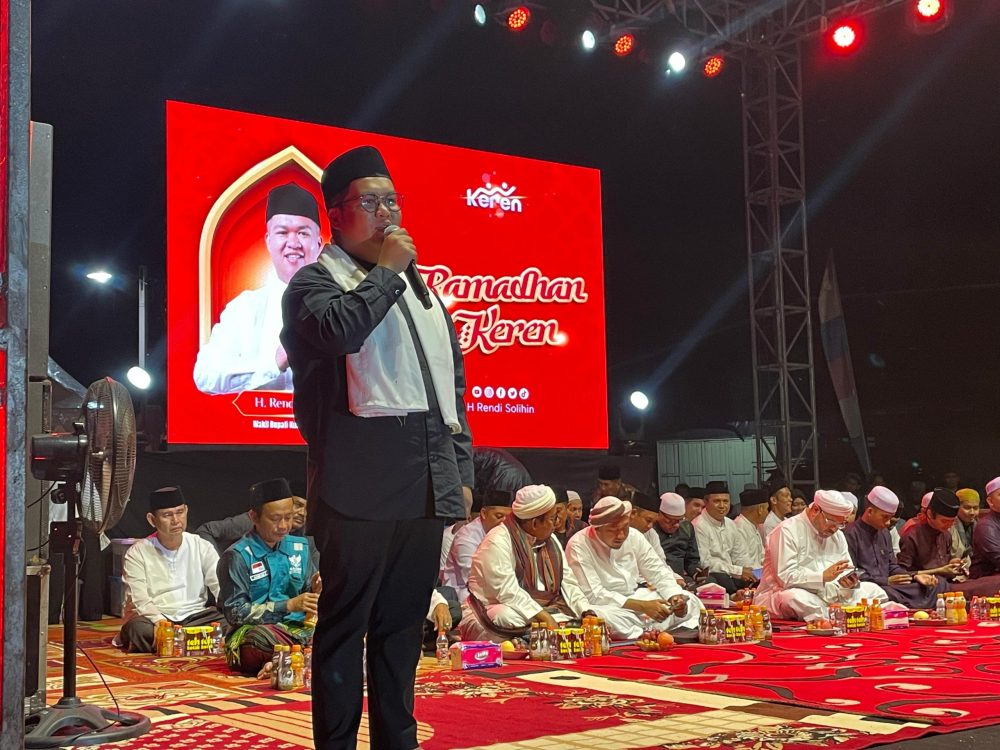 Habib Abdurrahman Syihab , Ajak Ribuan Jemaah Doakan Kepemimpinan Wabup Kukar saat Safari Ramadan di Kota Bangun