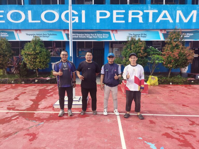 Alumni 2009 SMK GEOLOGI PERTAMBANGAN Tenggarong